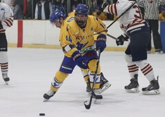 Callum Burns, Team, NZIHL, jersey 14